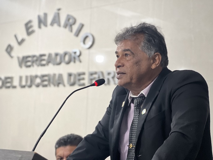 Vereadores concedem títulos de cidadão Alhandrense durante Sessão Ordinária